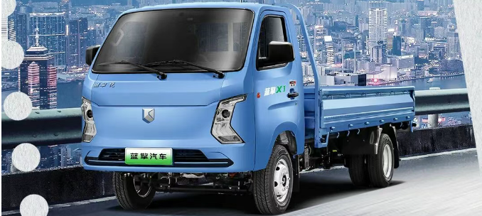 满载能跑、窄巷能穿、堵车不累，看潍柴蓝擎X1小卡！